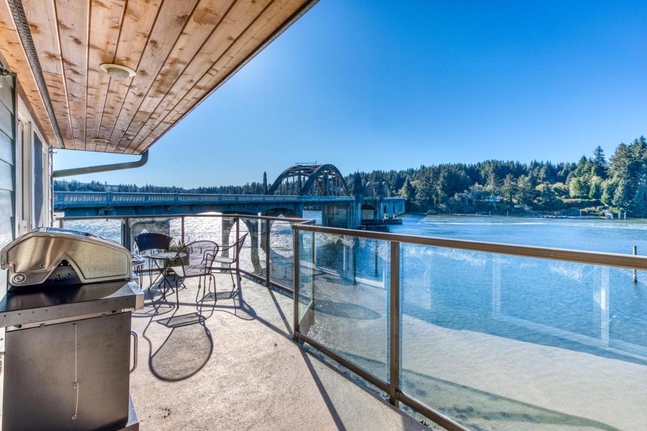 River Vista Florence Luaran gambar
